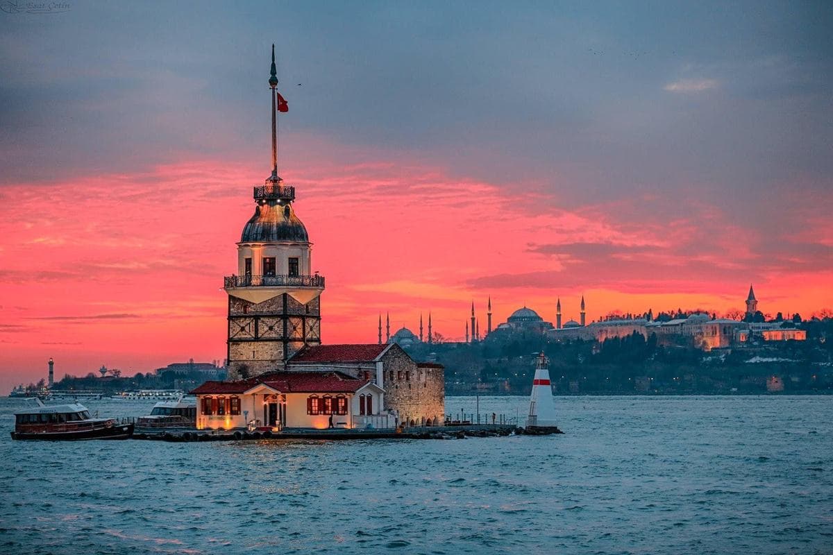 Üsküdar: Istanbul's Ancient Gateway on the Bosphorus