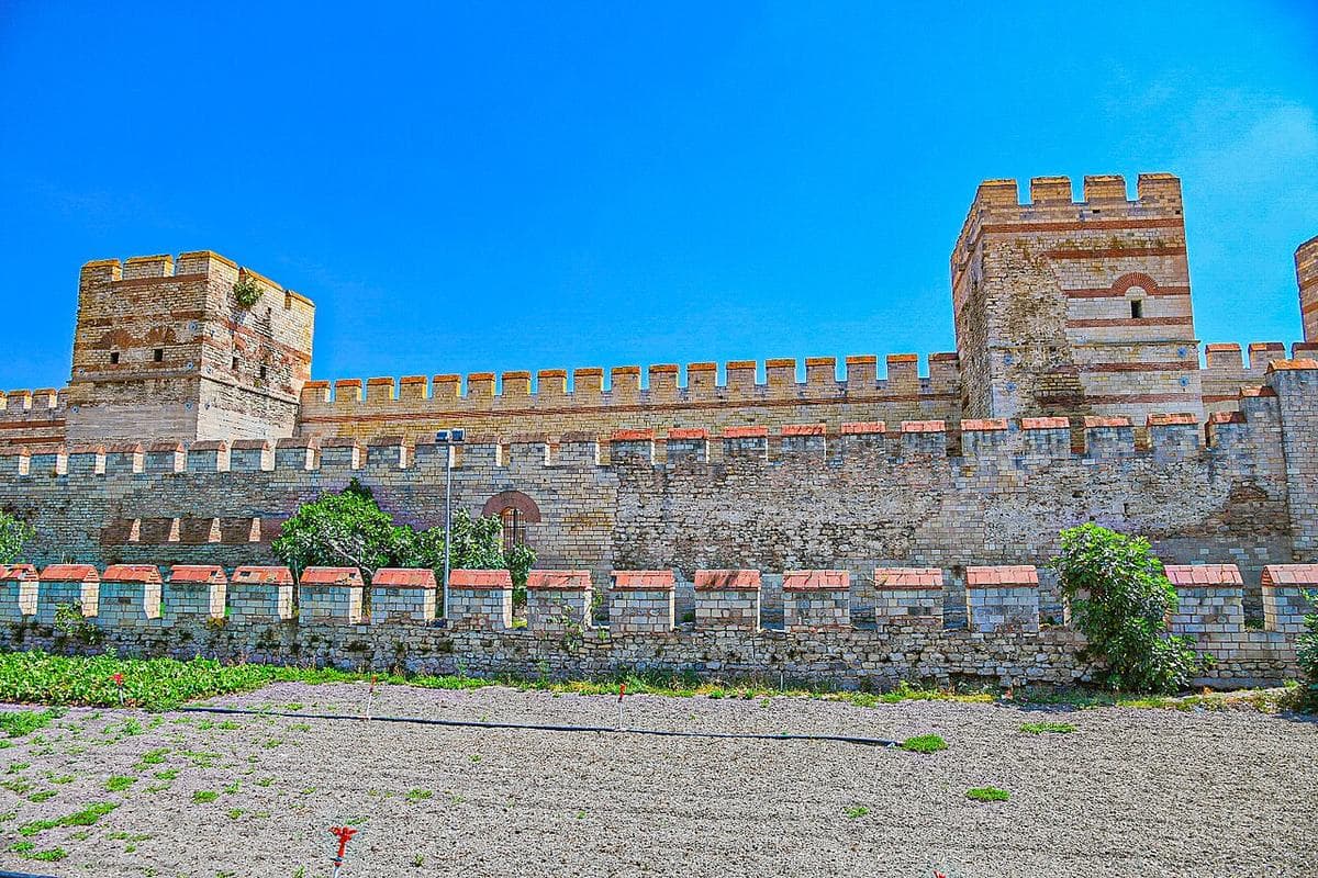 The Land Walls of Constantinople