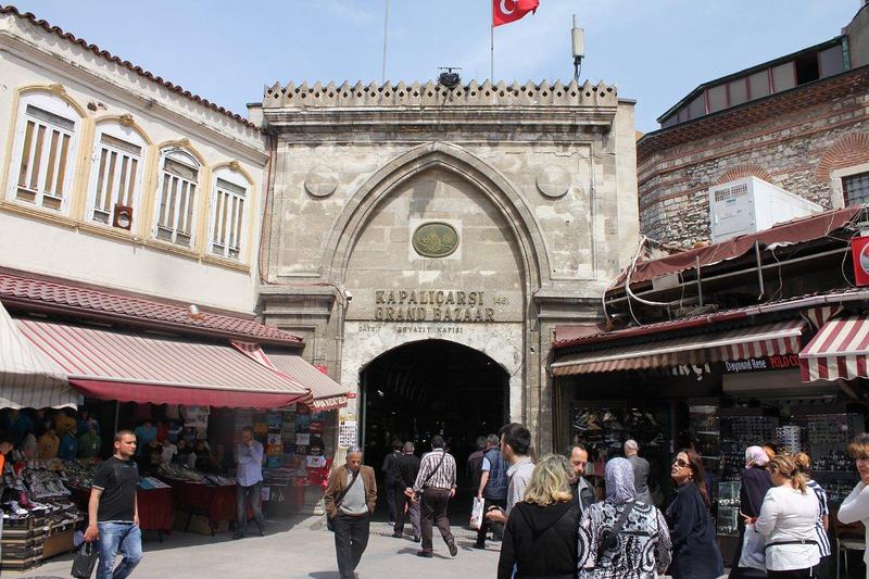 Grand Bazaar: Istanbul's Historic Covered Market