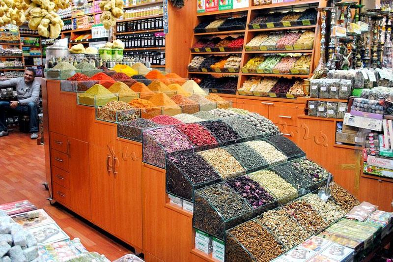 Istanbul's Spice Bazaar (Mısır Çarşısı)